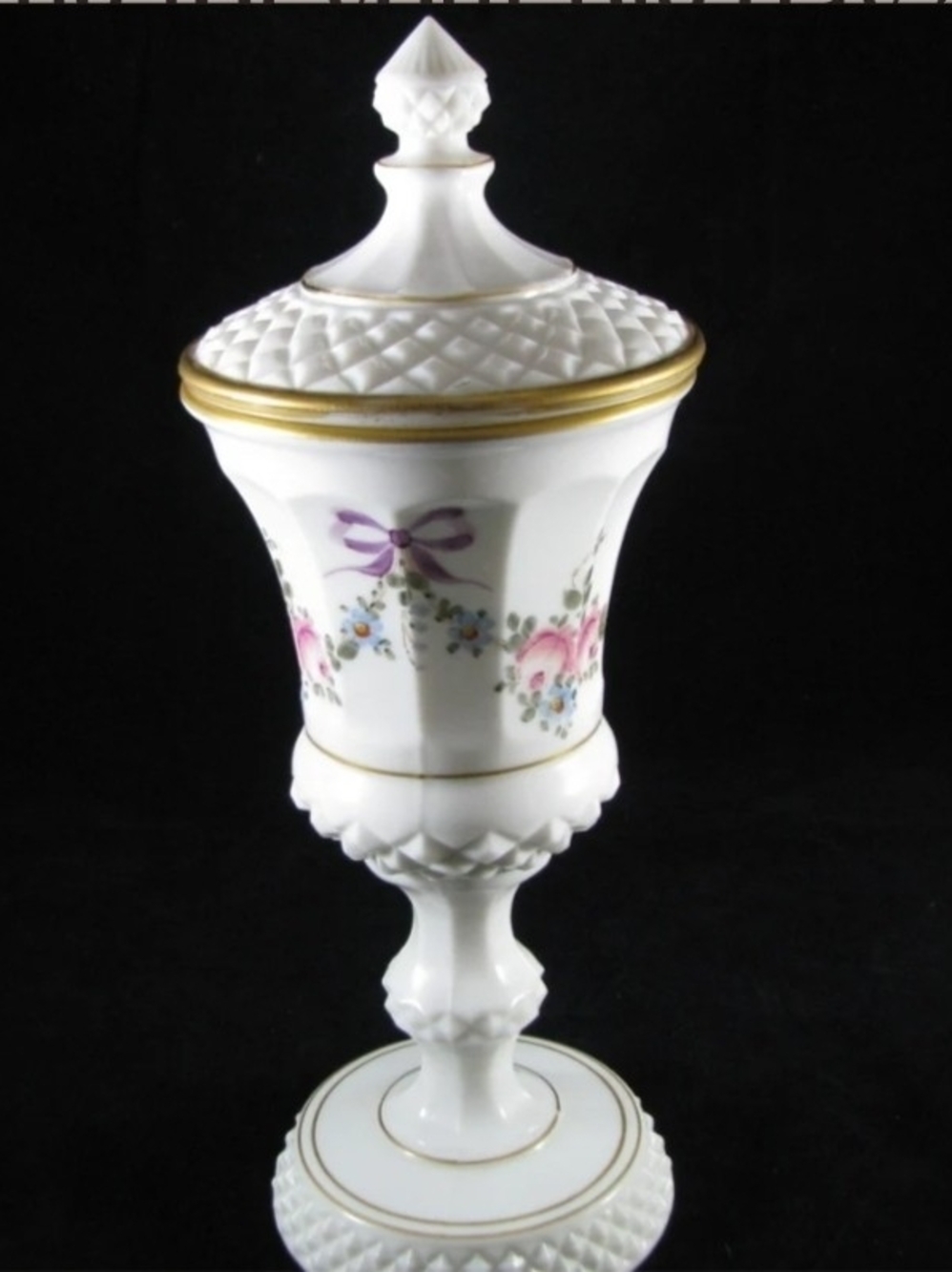 Westmoreland White Milk Glass Lidded Urn Candy Jar Pink Floral Bow Gold Trim 13"